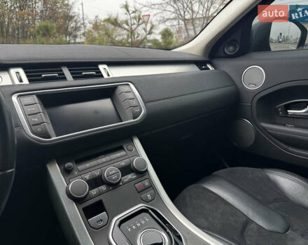 Черный Ленд Ровер Рендж Ровер Эвок, объемом двигателя 2 л и пробегом 184 тыс. км за 15500 $, фото 11 на Automoto.ua