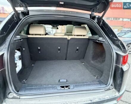 Чорний Ленд Ровер Рендж Ровер Евок, об'ємом двигуна 2 л та пробігом 120 тис. км за 12500 $, фото 11 на Automoto.ua