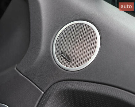 Черный Ленд Ровер Рендж Ровер Эвок, объемом двигателя 2 л и пробегом 66 тыс. км за 16899 $, фото 91 на Automoto.ua