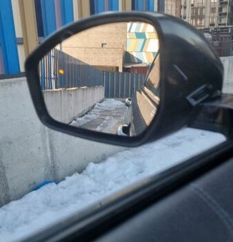 Чорний Ленд Ровер Рендж Ровер Евок, об'ємом двигуна 0 л та пробігом 116 тис. км за 17200 $, фото 16 на Automoto.ua