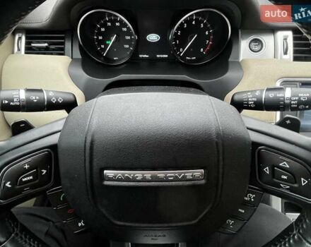 Чорний Ленд Ровер Рендж Ровер Евок, об'ємом двигуна 2 л та пробігом 127 тис. км за 18300 $, фото 25 на Automoto.ua