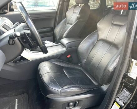 Чорний Ленд Ровер Рендж Ровер Евок, об'ємом двигуна 2 л та пробігом 153 тис. км за 19990 $, фото 14 на Automoto.ua