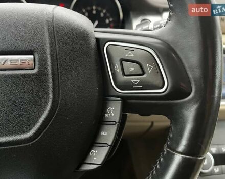 Чорний Ленд Ровер Рендж Ровер Евок, об'ємом двигуна 2 л та пробігом 127 тис. км за 18300 $, фото 24 на Automoto.ua