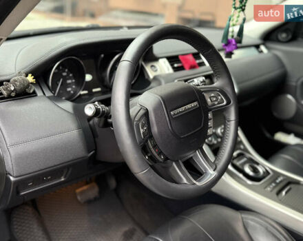 Чорний Ленд Ровер Рендж Ровер Евок, об'ємом двигуна 2 л та пробігом 169 тис. км за 20999 $, фото 8 на Automoto.ua