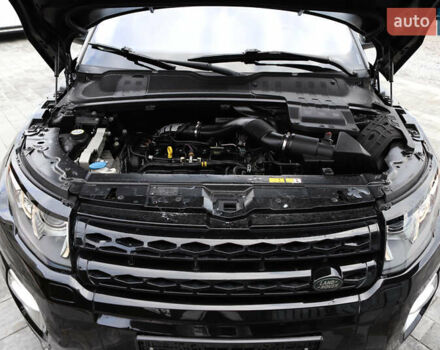 Черный Ленд Ровер Рендж Ровер Эвок, объемом двигателя 2 л и пробегом 66 тыс. км за 16899 $, фото 101 на Automoto.ua