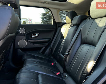 Черный Ленд Ровер Рендж Ровер Эвок, объемом двигателя 2 л и пробегом 111 тыс. км за 23999 $, фото 24 на Automoto.ua