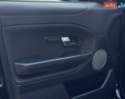 Черный Ленд Ровер Рендж Ровер Эвок, объемом двигателя 2 л и пробегом 136 тыс. км за 19499 $, фото 5 на Automoto.ua