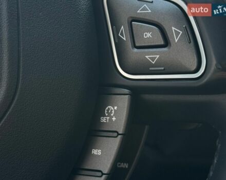 Черный Ленд Ровер Рендж Ровер Эвок, объемом двигателя 2 л и пробегом 136 тыс. км за 19499 $, фото 12 на Automoto.ua