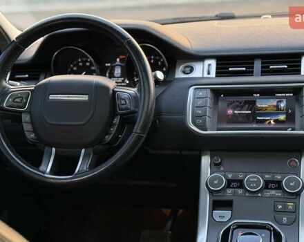 Чорний Ленд Ровер Рендж Ровер Евок, об'ємом двигуна 2 л та пробігом 153 тис. км за 17800 $, фото 7 на Automoto.ua