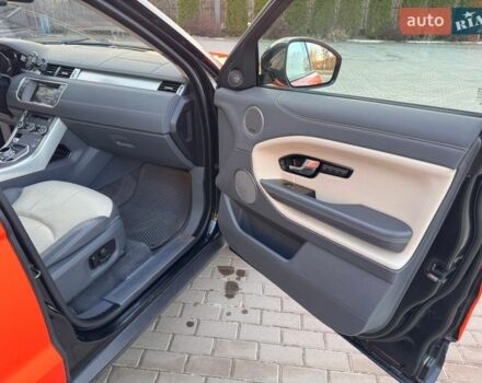 Чорний Ленд Ровер Рендж Ровер Евок, об'ємом двигуна 2 л та пробігом 130 тис. км за 14300 $, фото 39 на Automoto.ua