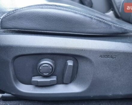 Чорний Ленд Ровер Рендж Ровер Евок, об'ємом двигуна 0 л та пробігом 116 тис. км за 17200 $, фото 22 на Automoto.ua