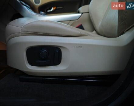 Чорний Ленд Ровер Рендж Ровер Евок, об'ємом двигуна 0 л та пробігом 257 тис. км за 15900 $, фото 21 на Automoto.ua