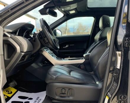 Ленд Ровер Рендж Ровер Эвок 2016 в Ивано-Франковске на Automoto.ua Черный Ленд Ровер Рендж Ровер Эвок, объемом двигателя 2 л и пробегом 75 тыс. км за 20500 $, фото 7 на Automoto.ua