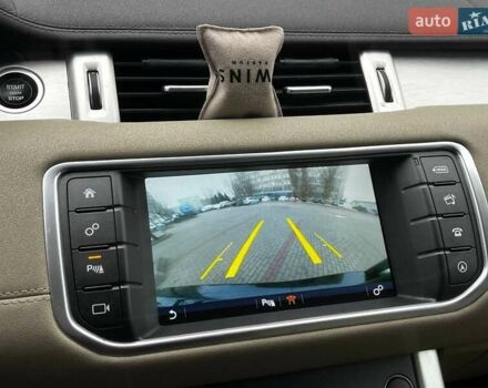 Чорний Ленд Ровер Рендж Ровер Евок, об'ємом двигуна 2 л та пробігом 127 тис. км за 18300 $, фото 27 на Automoto.ua