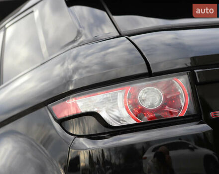 Черный Ленд Ровер Рендж Ровер Эвок, объемом двигателя 2 л и пробегом 66 тыс. км за 16899 $, фото 53 на Automoto.ua