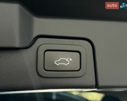 Черный Ленд Ровер Рендж Ровер Эвок, объемом двигателя 2 л и пробегом 136 тыс. км за 19499 $, фото 18 на Automoto.ua