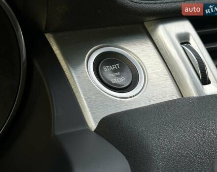 Чорний Ленд Ровер Рендж Ровер Евок, об'ємом двигуна 2 л та пробігом 125 тис. км за 21500 $, фото 50 на Automoto.ua