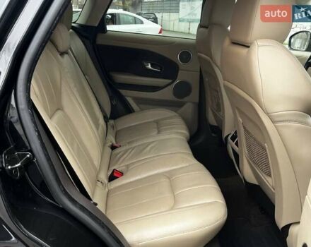 Чорний Ленд Ровер Рендж Ровер Евок, об'ємом двигуна 2 л та пробігом 127 тис. км за 18300 $, фото 18 на Automoto.ua