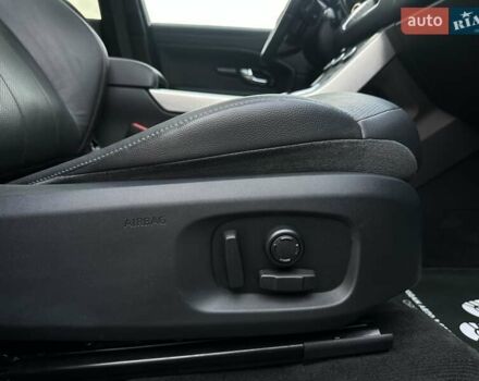 Чорний Ленд Ровер Рендж Ровер Евок, об'ємом двигуна 2 л та пробігом 125 тис. км за 21500 $, фото 48 на Automoto.ua