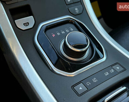 Черный Ленд Ровер Рендж Ровер Эвок, объемом двигателя 2 л и пробегом 111 тыс. км за 23999 $, фото 18 на Automoto.ua