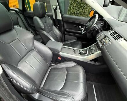 Черный Ленд Ровер Рендж Ровер Эвок, объемом двигателя 2 л и пробегом 163 тыс. км за 20700 $, фото 12 на Automoto.ua