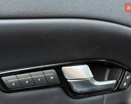 Чорний Ленд Ровер Рендж Ровер Евок, об'ємом двигуна 2 л та пробігом 153 тис. км за 17800 $, фото 5 на Automoto.ua