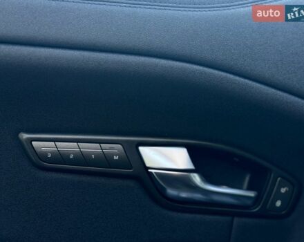 Черный Ленд Ровер Рендж Ровер Эвок, объемом двигателя 2 л и пробегом 136 тыс. км за 19499 $, фото 6 на Automoto.ua