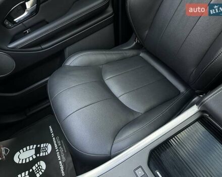 Чорний Ленд Ровер Рендж Ровер Евок, об'ємом двигуна 2 л та пробігом 125 тис. км за 21500 $, фото 42 на Automoto.ua