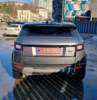 Чорний Ленд Ровер Рендж Ровер Евок, об'ємом двигуна 0 л та пробігом 116 тис. км за 17200 $, фото 6 на Automoto.ua