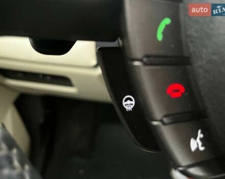 Чорний Ленд Ровер Рендж Ровер Евок, об'ємом двигуна 2 л та пробігом 127 тис. км за 18300 $, фото 32 на Automoto.ua