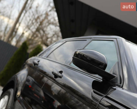 Черный Ленд Ровер Рендж Ровер Эвок, объемом двигателя 2 л и пробегом 66 тыс. км за 16899 $, фото 33 на Automoto.ua