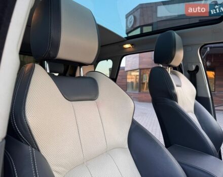 Чорний Ленд Ровер Рендж Ровер Евок, об'ємом двигуна 2 л та пробігом 130 тис. км за 14300 $, фото 44 на Automoto.ua