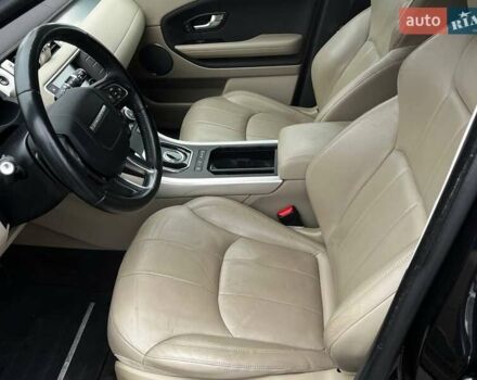 Чорний Ленд Ровер Рендж Ровер Евок, об'ємом двигуна 2 л та пробігом 127 тис. км за 18300 $, фото 12 на Automoto.ua