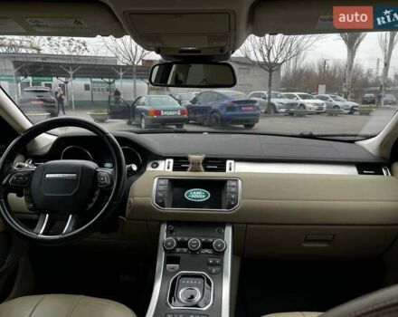 Чорний Ленд Ровер Рендж Ровер Евок, об'ємом двигуна 2 л та пробігом 127 тис. км за 18300 $, фото 22 на Automoto.ua
