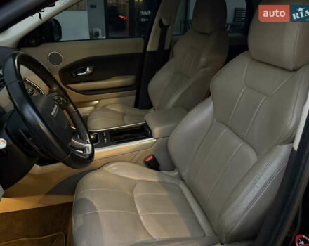 Черный Ленд Ровер Рендж Ровер Эвок, объемом двигателя 2 л и пробегом 90 тыс. км за 19600 $, фото 24 на Automoto.ua