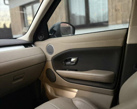 Черный Ленд Ровер Рендж Ровер Эвок, объемом двигателя 2 л и пробегом 90 тыс. км за 19600 $, фото 22 на Automoto.ua