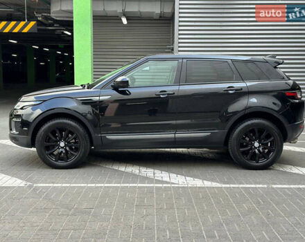 Ленд Ровер Рендж Ровер Эвок 2017 в Киеве на Automoto.ua Черный Ленд Ровер Рендж Ровер Эвок, объемом двигателя 2 л и пробегом 75 тыс. км за 22700 $, фото 4 на Automoto.ua