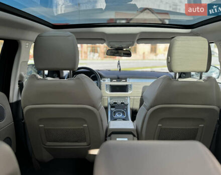 Черный Ленд Ровер Рендж Ровер Эвок, объемом двигателя 2 л и пробегом 211 тыс. км за 21300 $, фото 9 на Automoto.ua