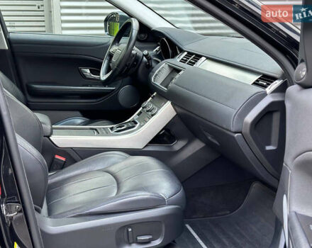 Ленд Ровер Рендж Ровер Эвок 2017 в Киеве на Automoto.ua Черный Ленд Ровер Рендж Ровер Эвок, объемом двигателя 2 л и пробегом 75 тыс. км за 22700 $, фото 21 на Automoto.ua