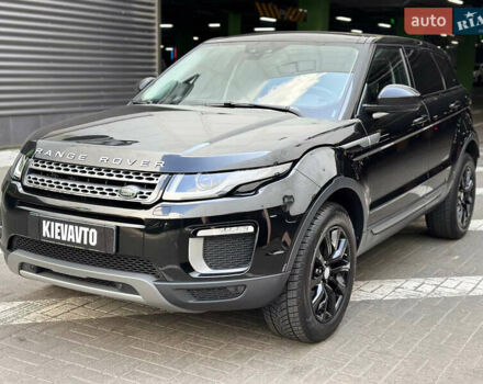 Ленд Ровер Рендж Ровер Эвок 2017 в Киеве на Automoto.ua Черный Ленд Ровер Рендж Ровер Эвок, объемом двигателя 2 л и пробегом 75 тыс. км за 22700 $, фото 2 на Automoto.ua