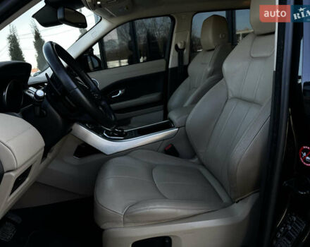 Чорний Ленд Ровер Рендж Ровер Евок, об'ємом двигуна 2 л та пробігом 98 тис. км за 20900 $, фото 11 на Automoto.ua