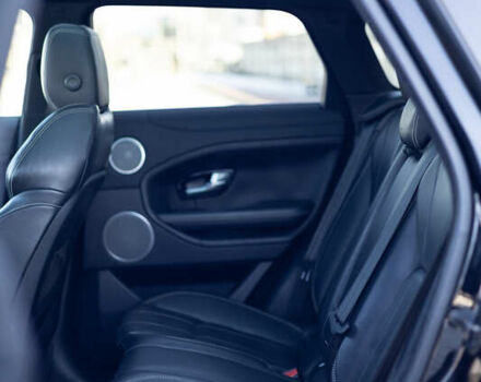 Черный Ленд Ровер Рендж Ровер Эвок, объемом двигателя 2 л и пробегом 152 тыс. км за 18300 $, фото 9 на Automoto.ua