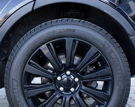 Черный Ленд Ровер Рендж Ровер Эвок, объемом двигателя 2 л и пробегом 152 тыс. км за 18300 $, фото 17 на Automoto.ua