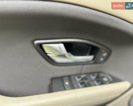 Чорний Ленд Ровер Рендж Ровер Евок, об'ємом двигуна 2 л та пробігом 112 тис. км за 20900 $, фото 23 на Automoto.ua