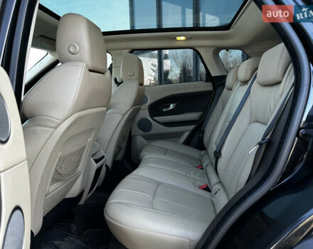 Чорний Ленд Ровер Рендж Ровер Евок, об'ємом двигуна 2 л та пробігом 98 тис. км за 20900 $, фото 17 на Automoto.ua