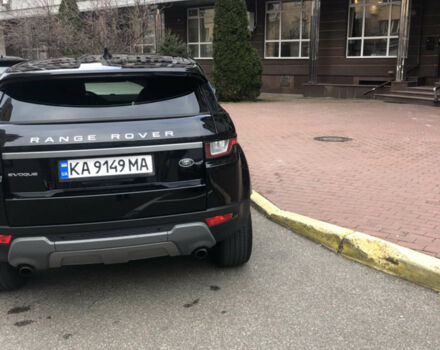 Чорний Ленд Ровер Рендж Ровер Евок, об'ємом двигуна 2 л та пробігом 93 тис. км за 22000 $, фото 2 на Automoto.ua