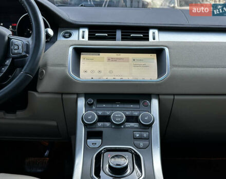 Чорний Ленд Ровер Рендж Ровер Евок, об'ємом двигуна 2 л та пробігом 98 тис. км за 20900 $, фото 23 на Automoto.ua