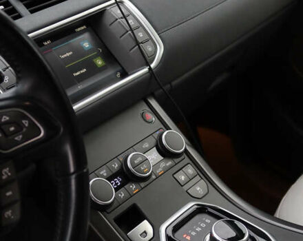 Чорний Ленд Ровер Рендж Ровер Евок, об'ємом двигуна 2 л та пробігом 65 тис. км за 21000 $, фото 15 на Automoto.ua