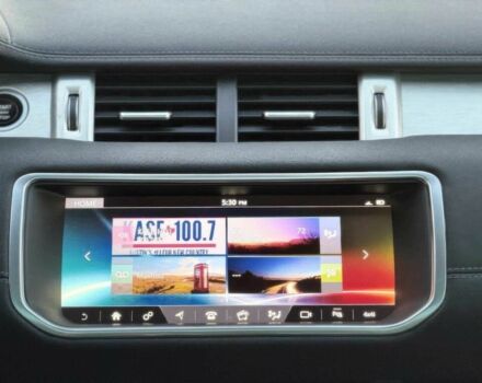 Чорний Ленд Ровер Рендж Ровер Евок, об'ємом двигуна 2 л та пробігом 64 тис. км за 20000 $, фото 12 на Automoto.ua