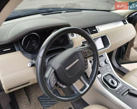 Чорний Ленд Ровер Рендж Ровер Евок, об'ємом двигуна 2 л та пробігом 93 тис. км за 21900 $, фото 17 на Automoto.ua
